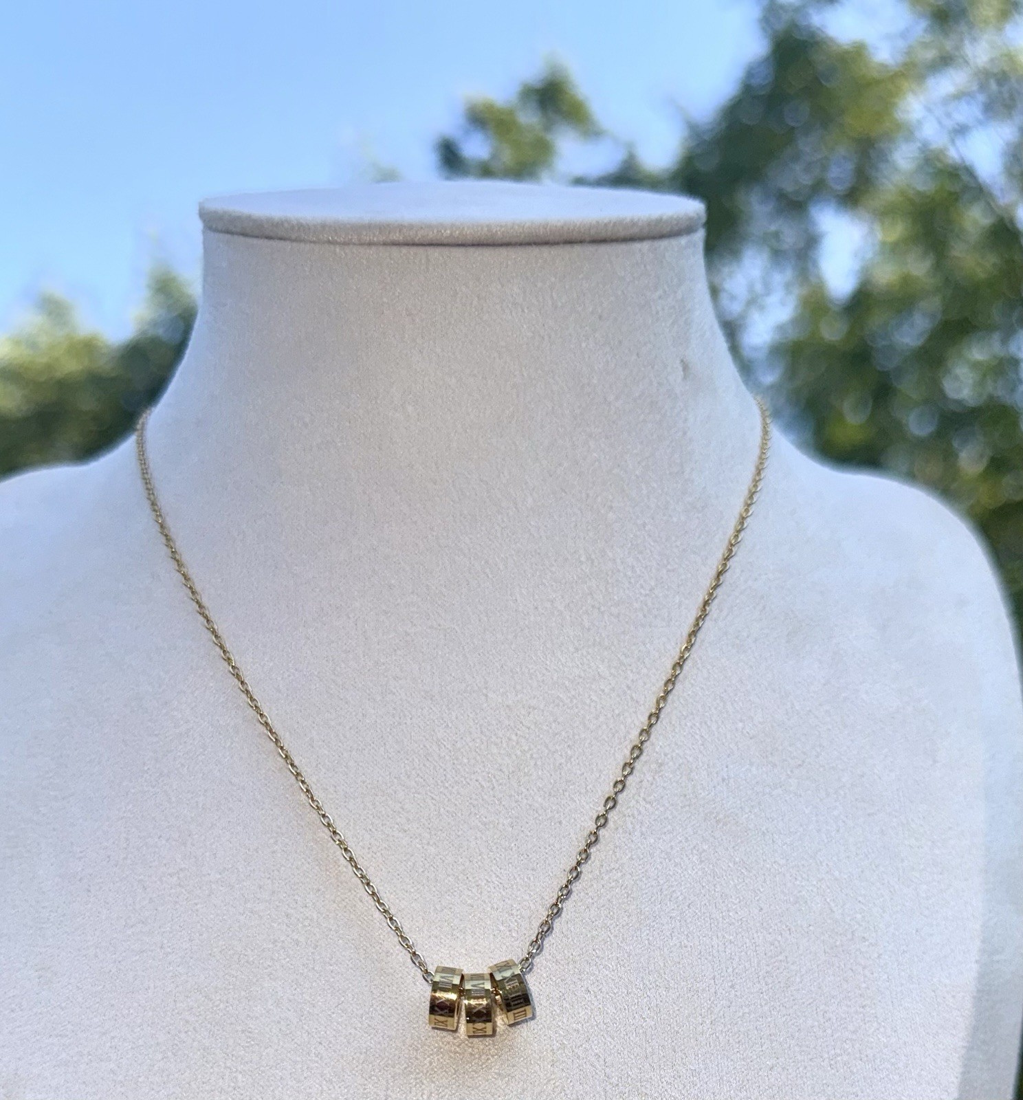 Gold Tone Metal Cable Chain Necklace w/ Rectangle Bar Charm Pendant