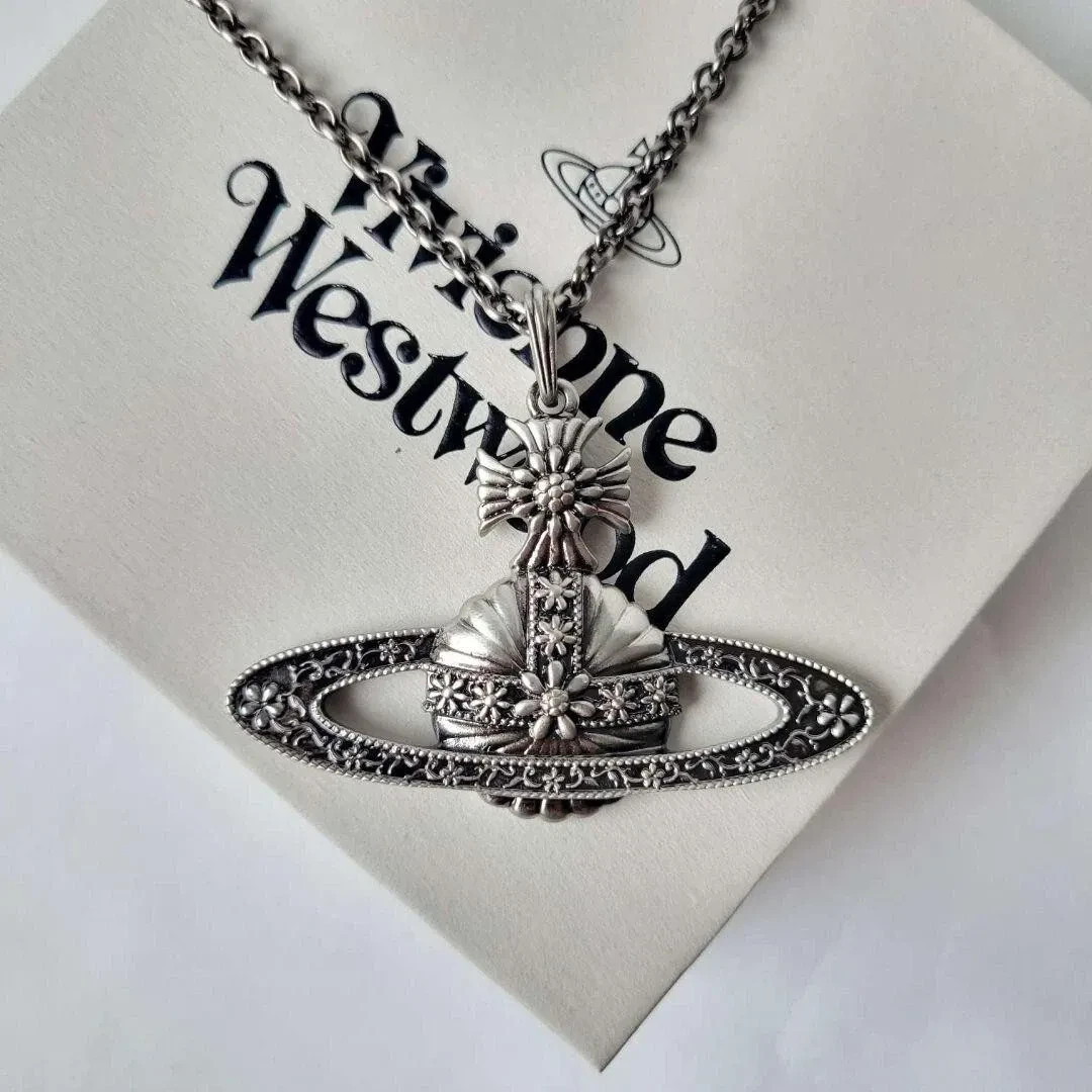 Vivienne Westwood orb Necklace