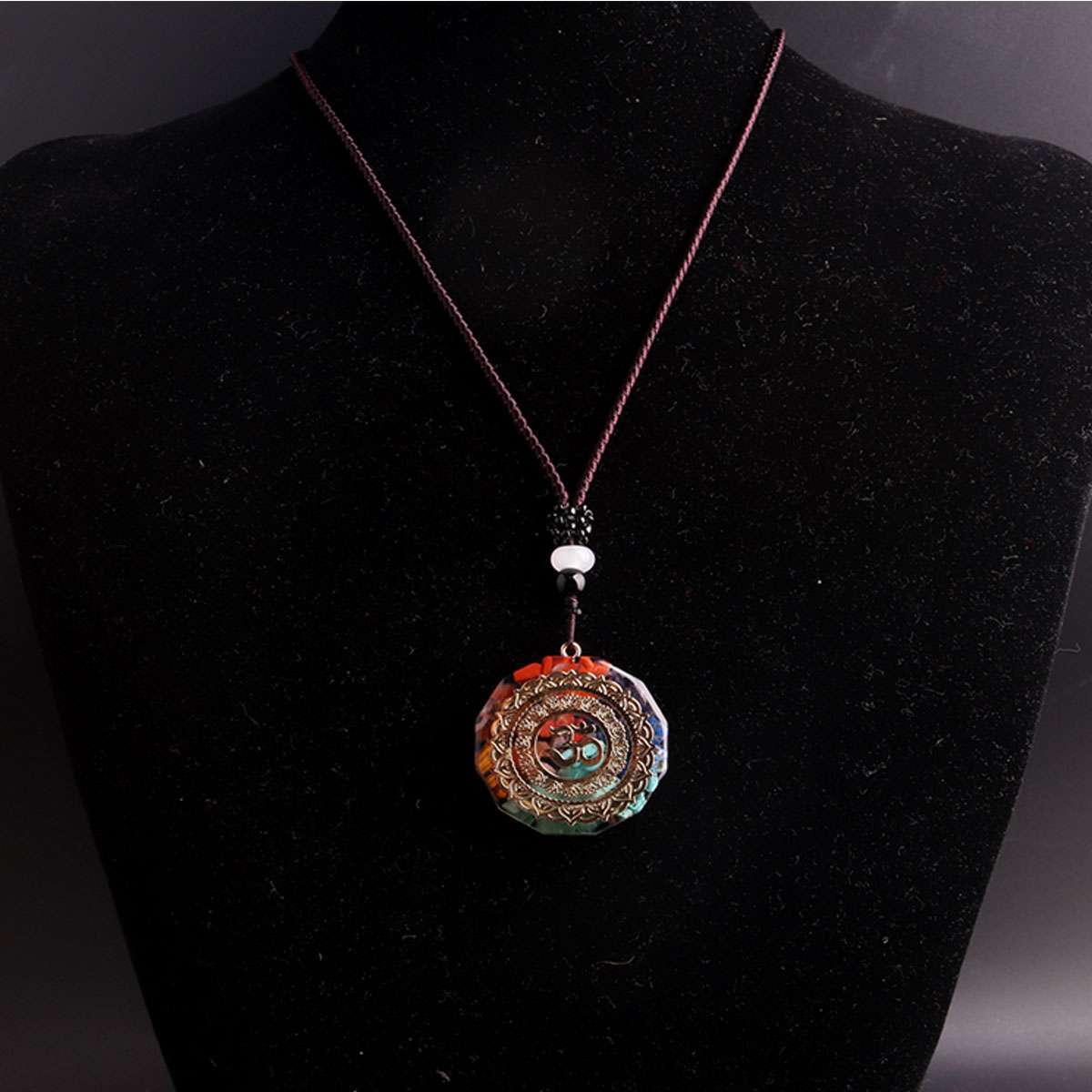 Natural Crystal Orgonite Pendant 7 Chakra Healing Talisman Women Men Necklace