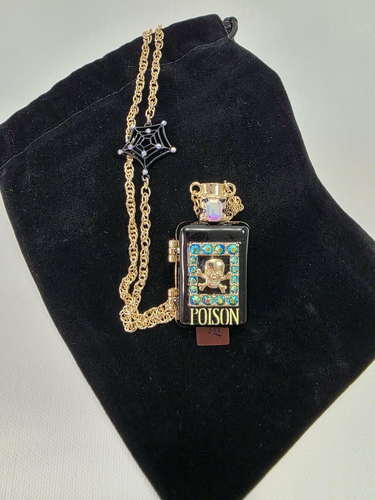 Halloween Betsey Johnson Long Pendant Poison Bottle Necklace Locket Snake NWT