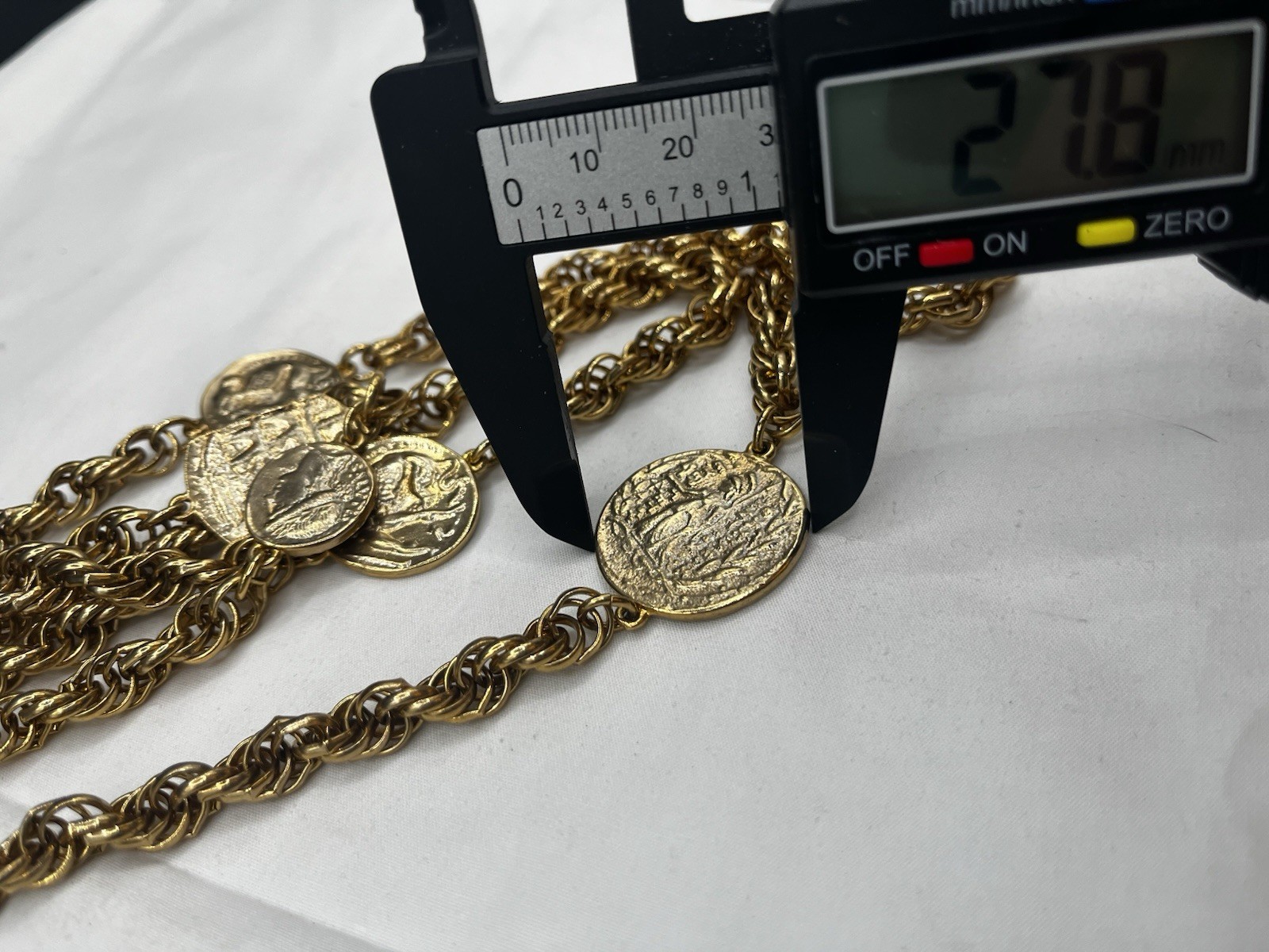 VTG. Coin Triple Strand Gold Tone Replica Roman Greek Soldier Link 20”+ Necklace