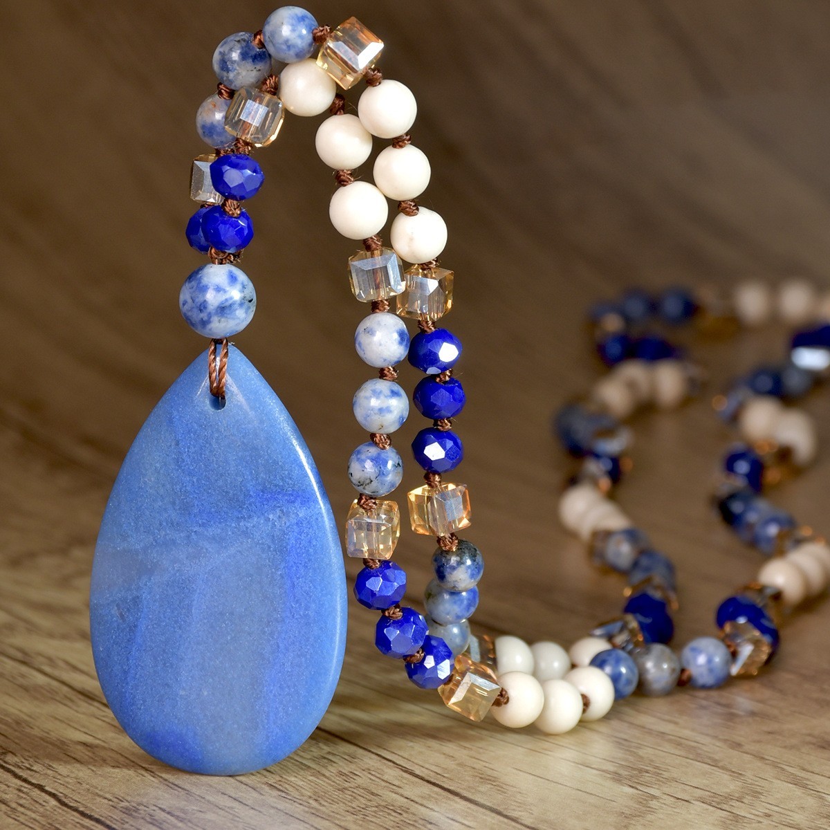 New Vintage Natural Stone Pendant Necklace For Women Knot Necklace Sweater Chain