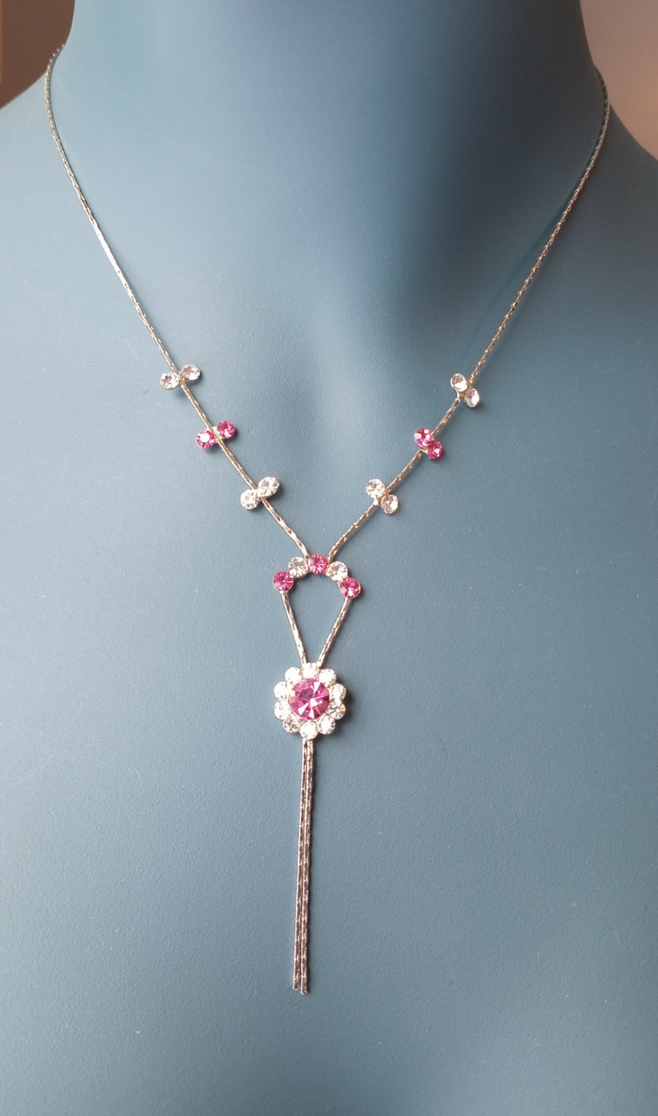 SPlated Ydrop Necklace WPink&White/ColorLess Rhinestones Flower Shape Drop