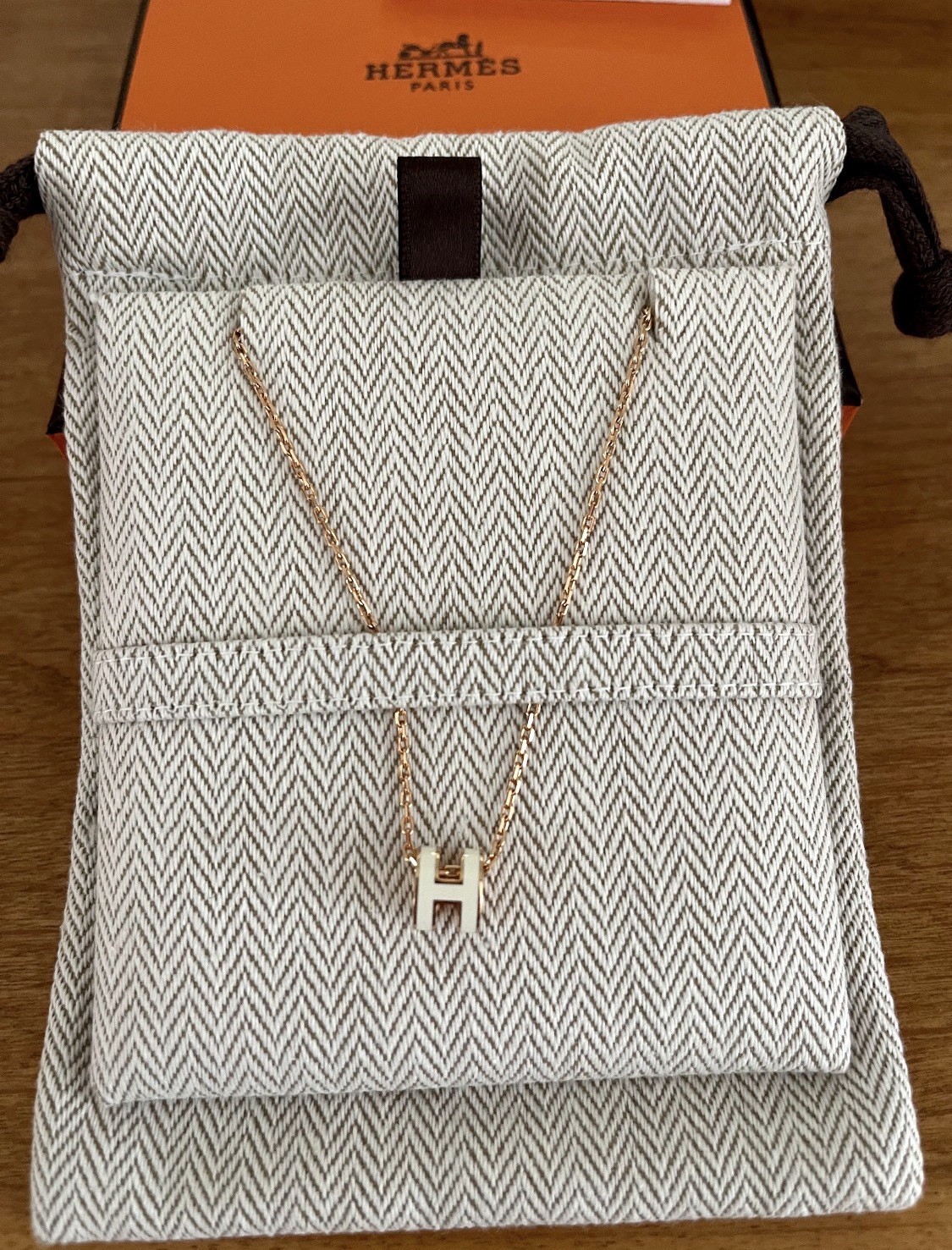 Hermes Mini Pop H Necklace White and Rose Gold New