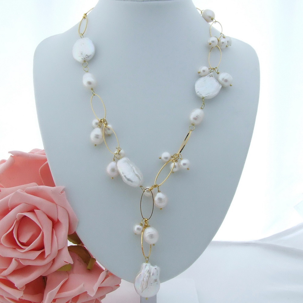 H052605 21″ White Keshi Pearl Pendant Necklace