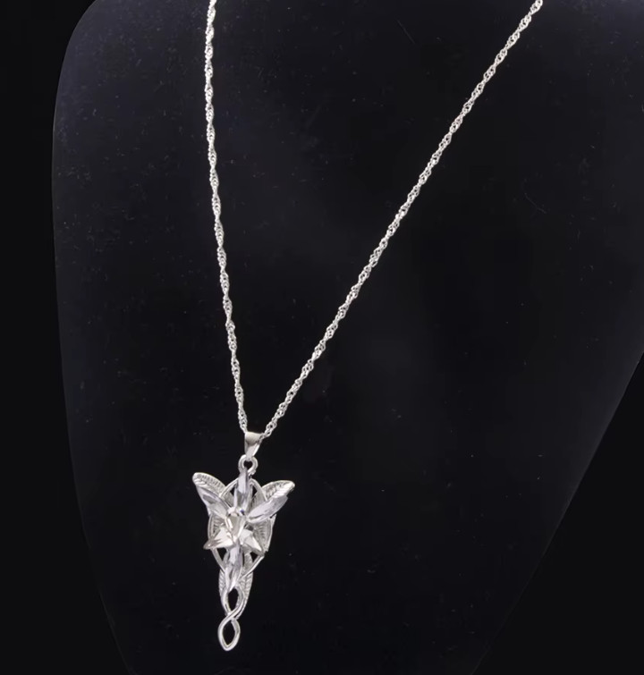 New Lord of The Rings Arwen’s Necklace Evenstar Pendant Crystal Silver Chain