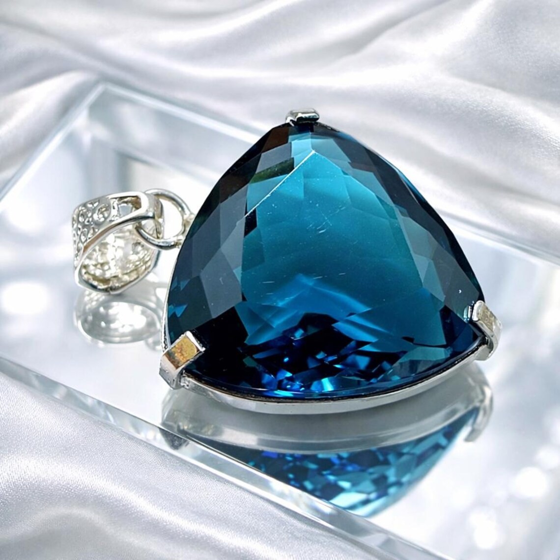 70+ Ct Green Bluish Topaz Color Glass German Silver Trillion Shape Gemstone
