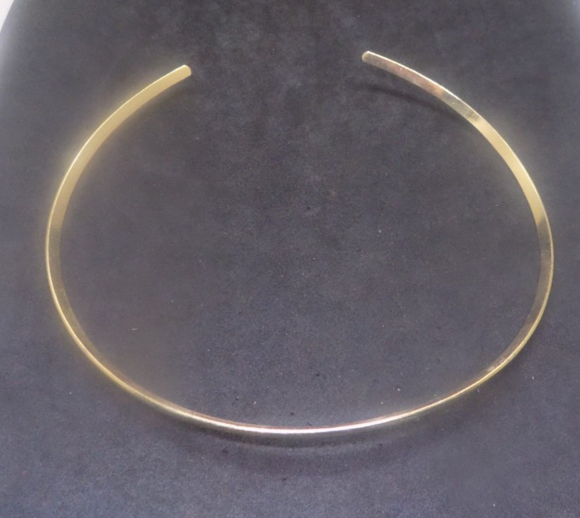 Gold-Tone Open Cuff Bangle Necklace (527)