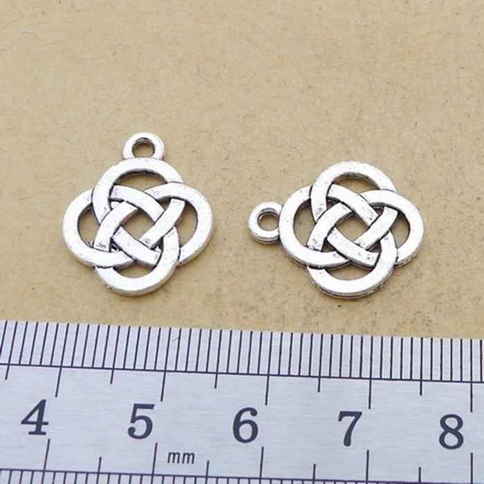 20/50PCS Silver Tone Celtic Knot Charm Pendant 15X19mm JHS115-6114