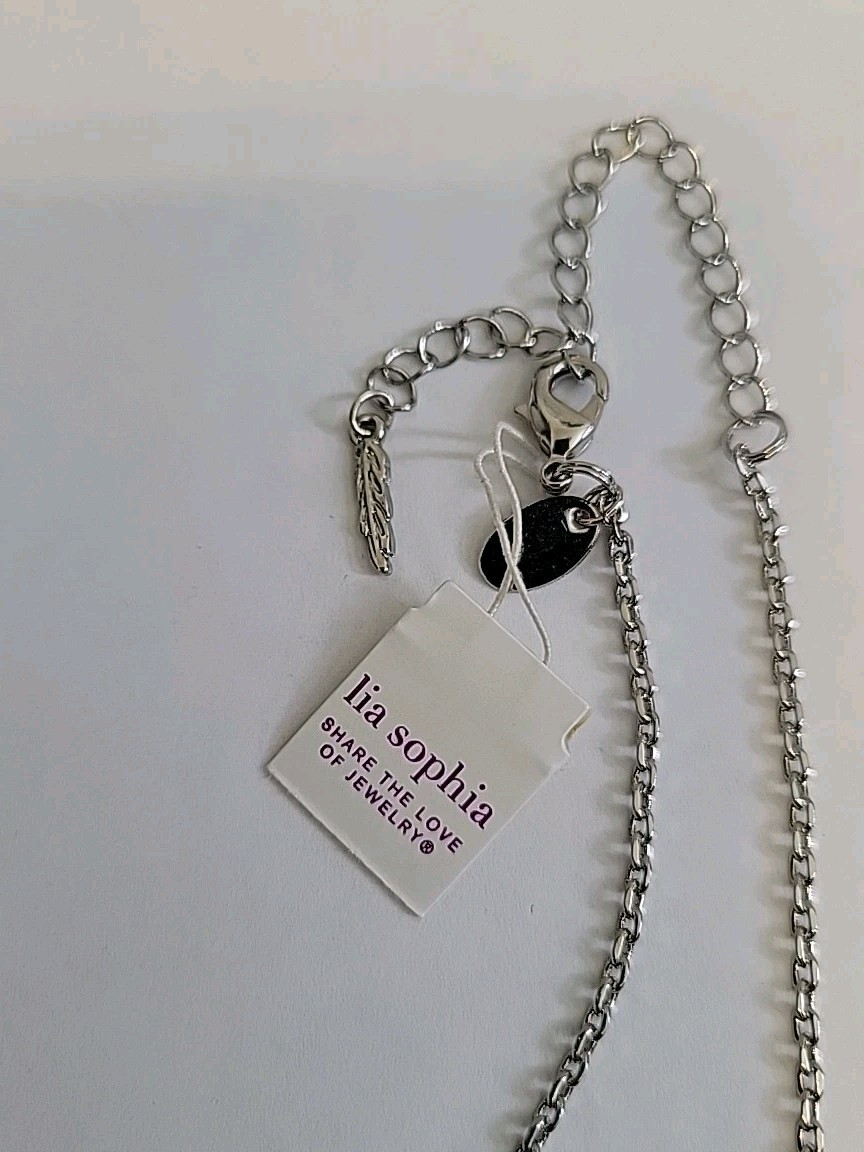 Lia Sophia Necklace FEATHERSTONE . Length 17-20″ BRAND NEW