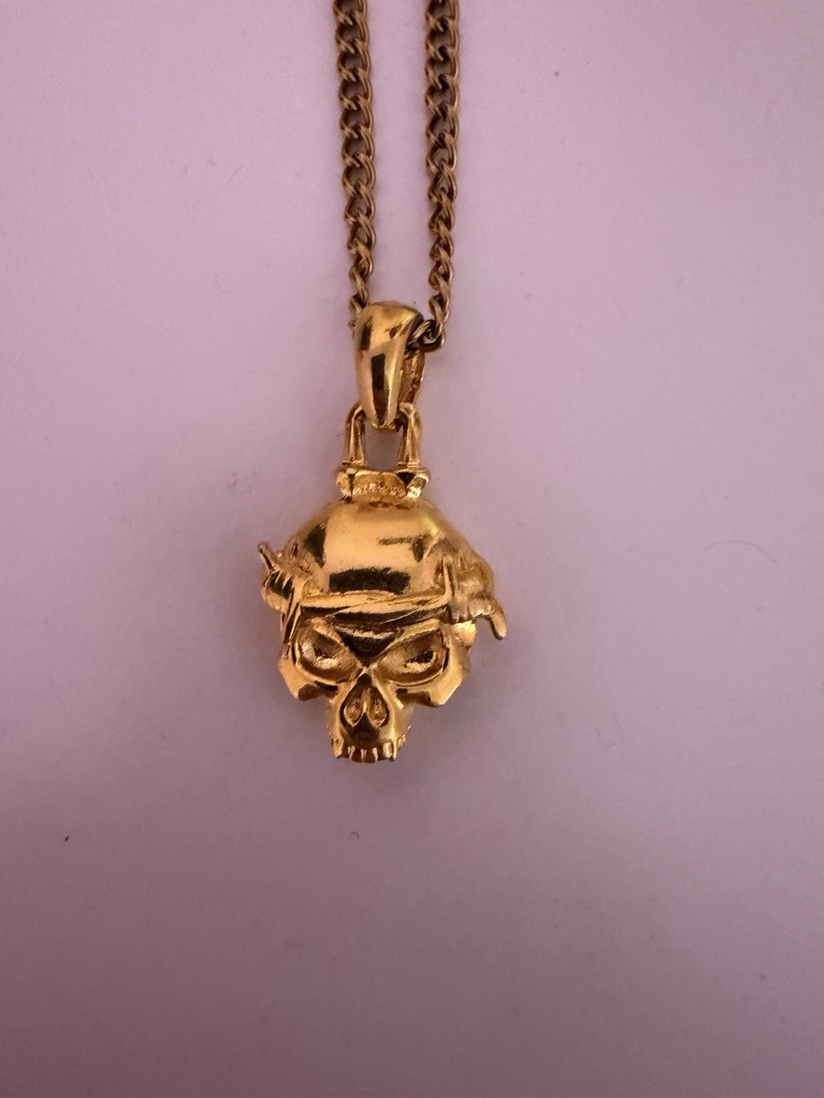 G-59 Records Gold skull Pendant Necklace new excellent condition