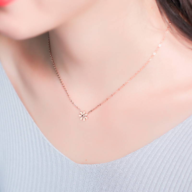 Rose Gold Silver Elegant Daisy Pendant Jewelry Stainless Steel Necklace Gift PE8