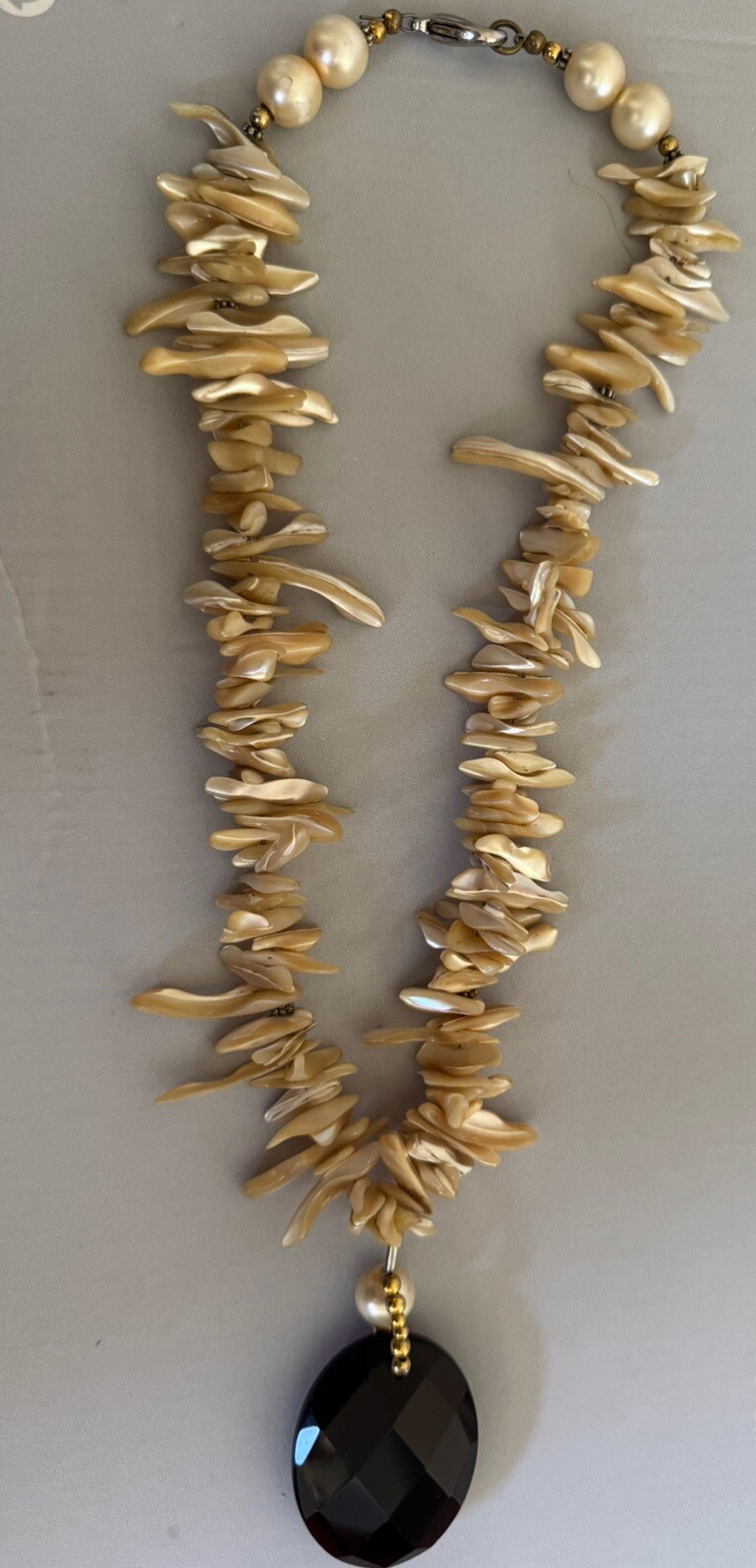 Beautiful Vintage Shell Necklace With Red Bezel Pendant