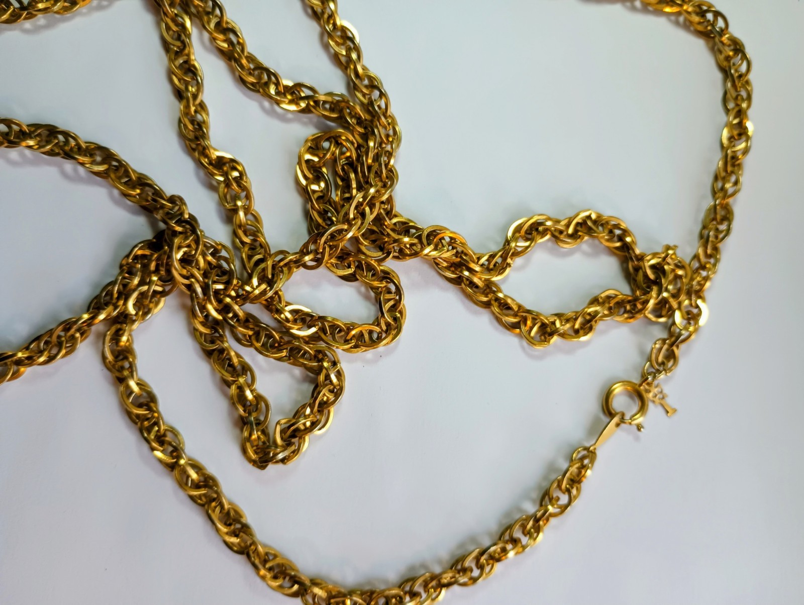 Vintage Necklace Gold Tone Chain 52 In Classic Long Jewelry or Belt Charm Tag