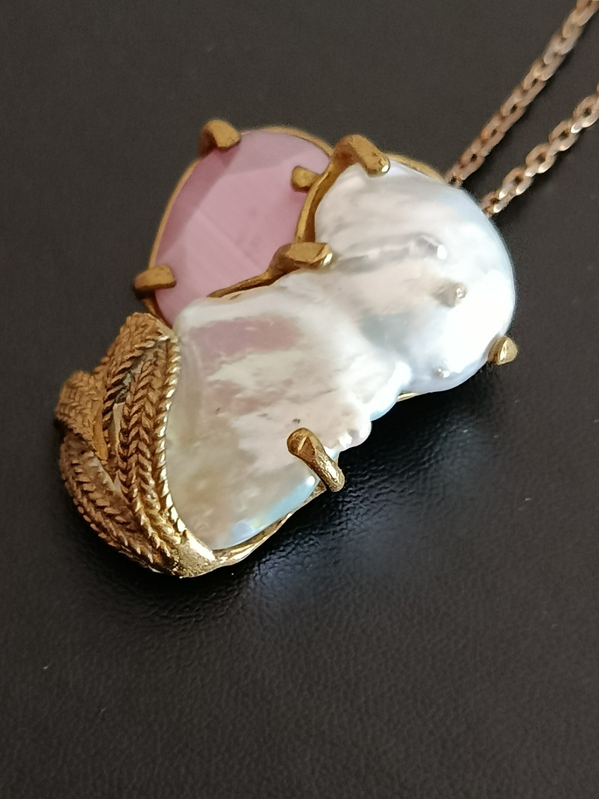 Laura Nocco Baroque Pearl Cat’s Eye Heart Bronze Pendant Signed Italy Rare Art