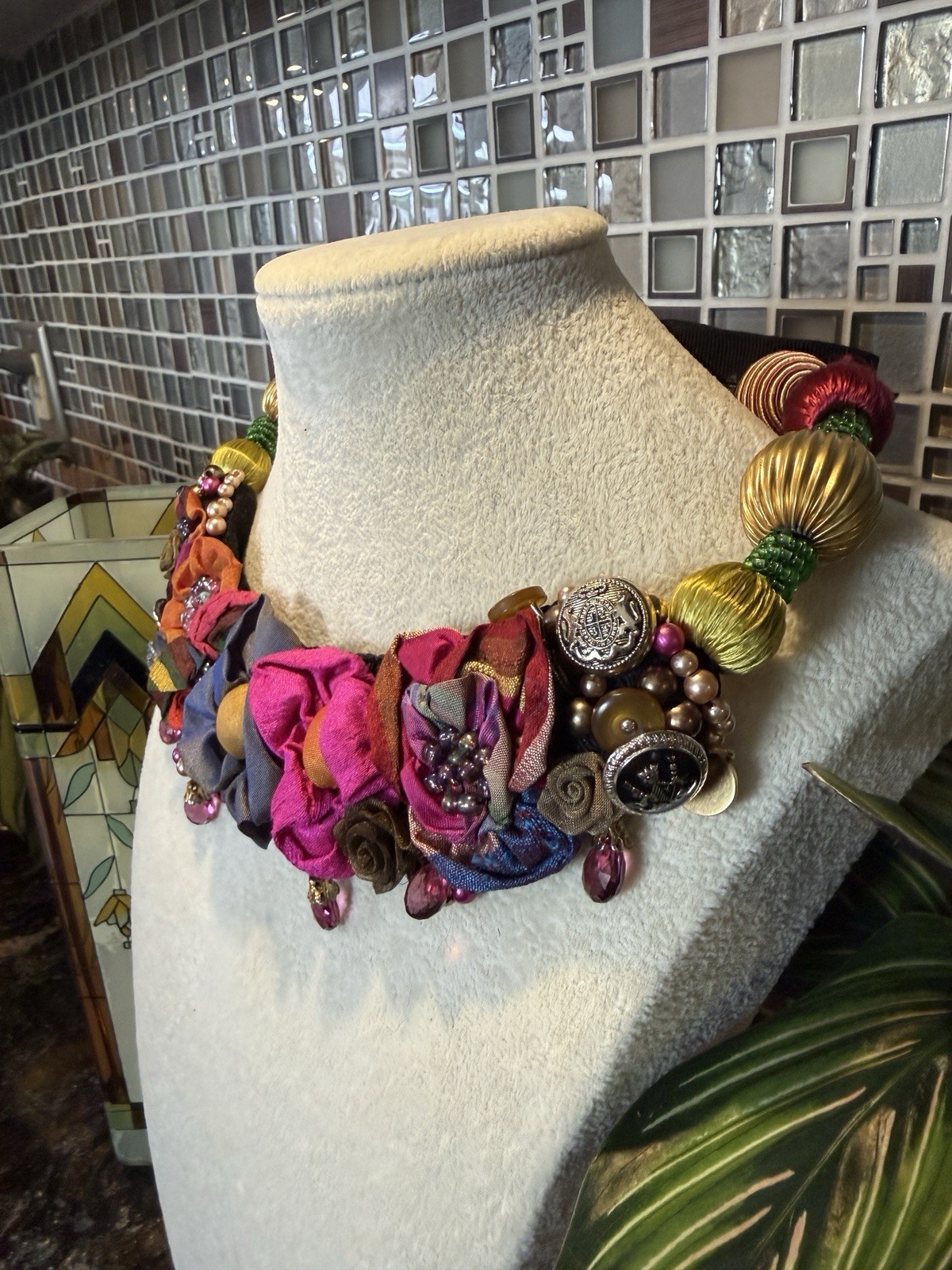 MACKENZIE CHILDS SILK FLORAL NECKLACE