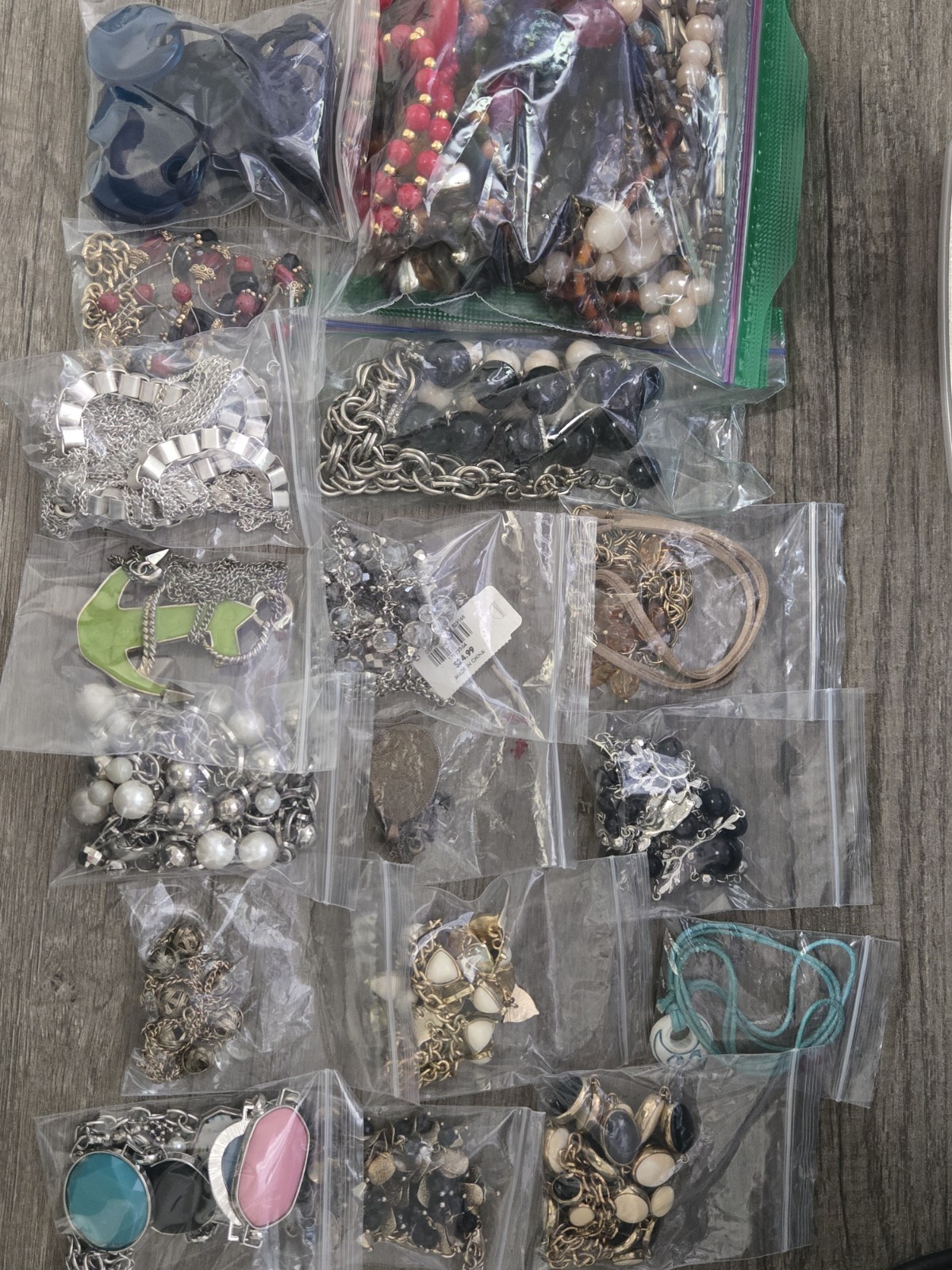 20PCS Bulk Lot Jewelry Women’s Necklaces Various Styles And Colors