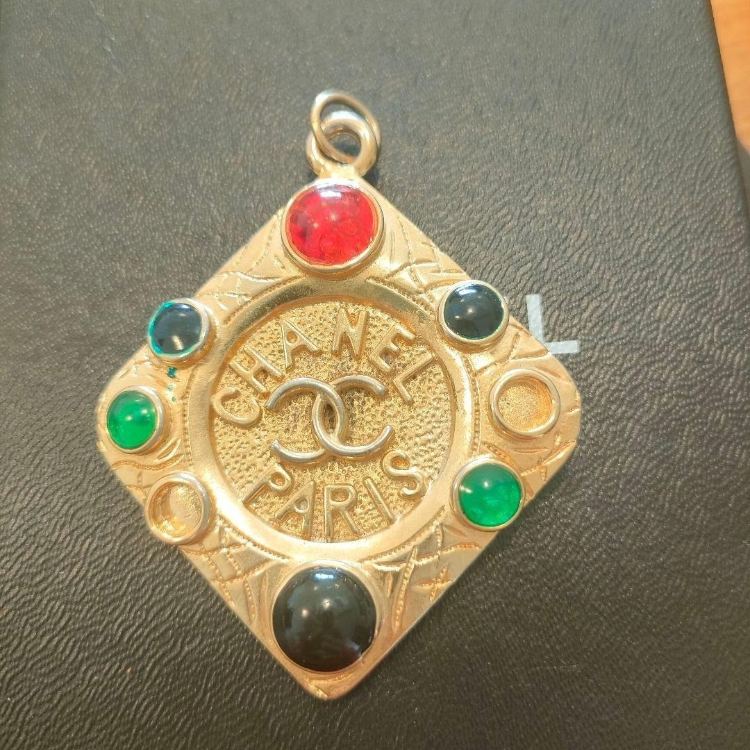 Chanel Vintage Large Pendant Necklace Color Stone No Stamp Rare Costume Used