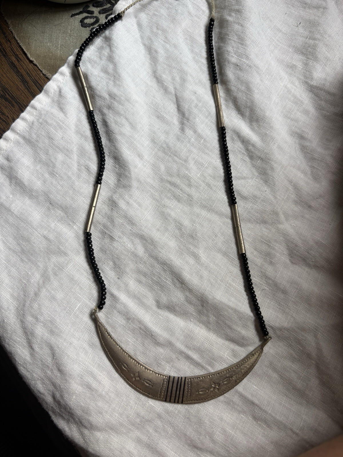 Black Beaded Crescent Pendant Necklace Silver Tone Metal Beads No Stone