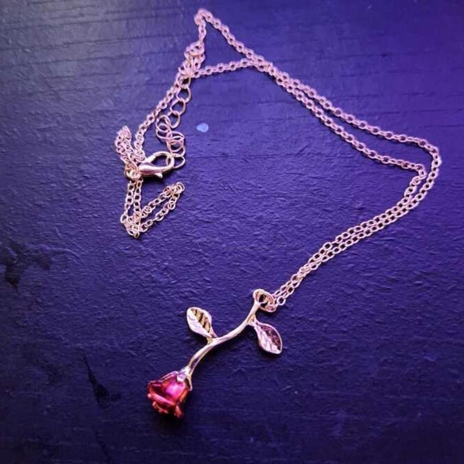꧁ᬊᬁ sweetest rose drop gold plated necklace ᬊ᭄꧂
