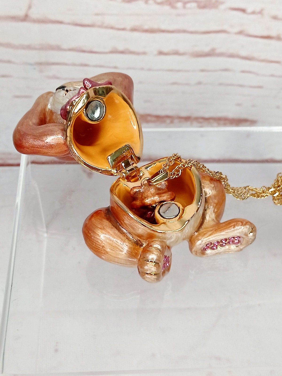 Vintage 2004 Arora Hidden Treasures Trinket Box Necklace Enamel Teddy Bear Baby