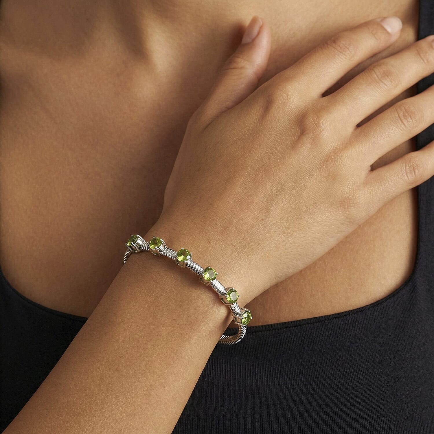 Cuff Bracelet in Stainless Steel 7.25 In