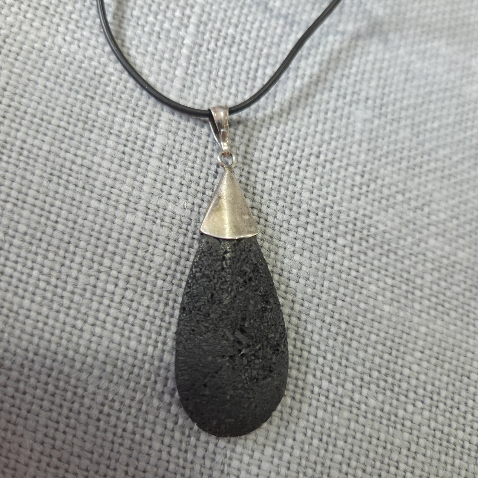 Pendant Teardrop Black Lava Rock Stone 925 Sterling Silver Healing Vintage