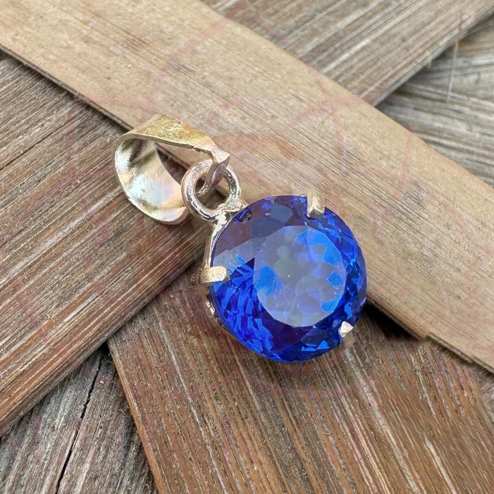 30.60 Ct Flawless Blue Color Sapphire RoundCut 925 Solid Silver Pendant Gemstone
