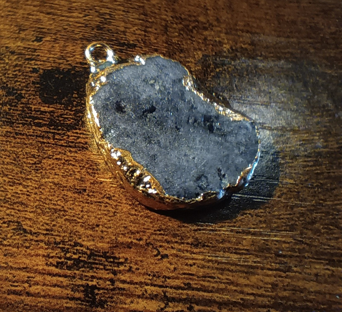 Gilded Edge Druzy Natural Black Stone Pendant Charm 32mm x 24mm FREE SHIP A-3