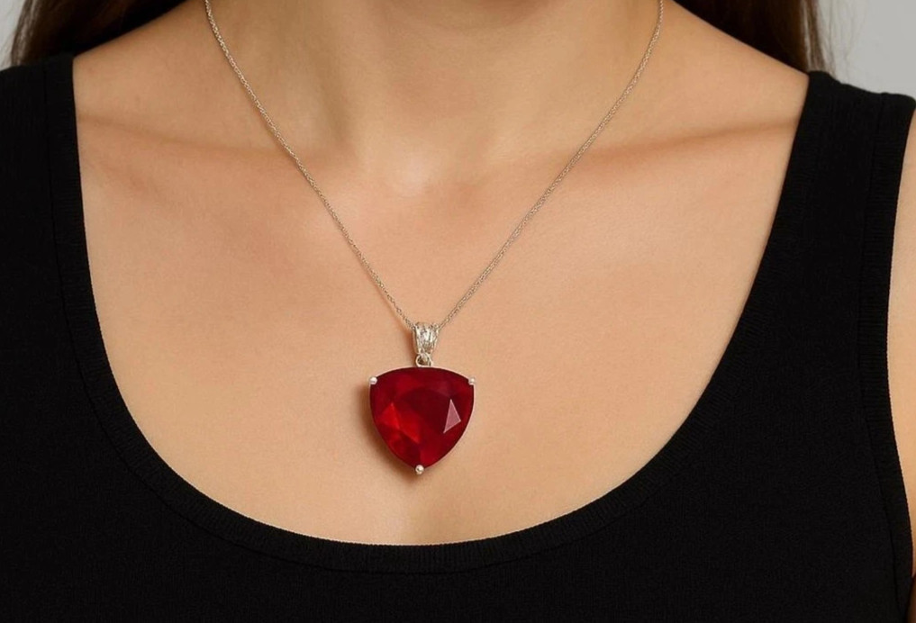 37 Ct Natural Ruby Trillion Necklace Silver Jewelry Handmade loose Gemstone