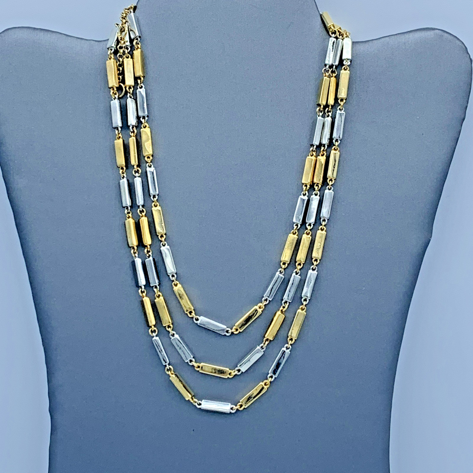 Ann Taylor 18-20 in Gold And Silver Tone Layered Necklace 4-67