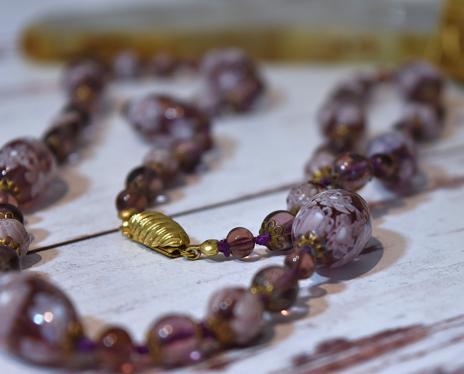 Vtg Venetian Murano Lavender Millefiori Glass Beaded Hand Knotted Necklace
