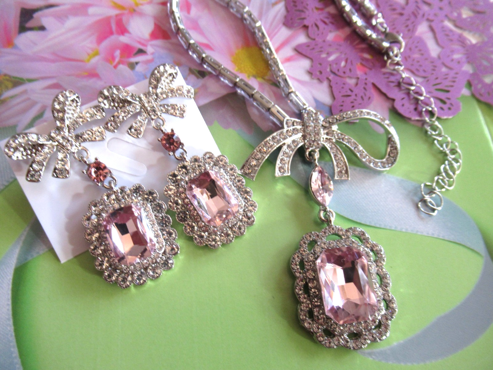 Beautiful JEWEL Pink BOWS Rhinestone Choker Necklace & Earrings SET NEW