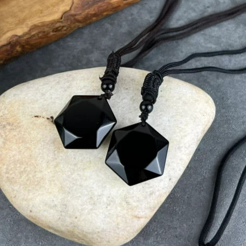 Natural Black Obsidian Stone Pendant Healing Fashion Amulet Unisex Necklace Gift