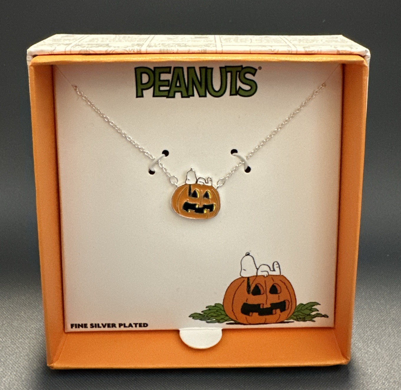 Peanuts Snoopy Halloween Fine Silver Plated Pumpkin, Jack-o-Lantern Necklace NEW