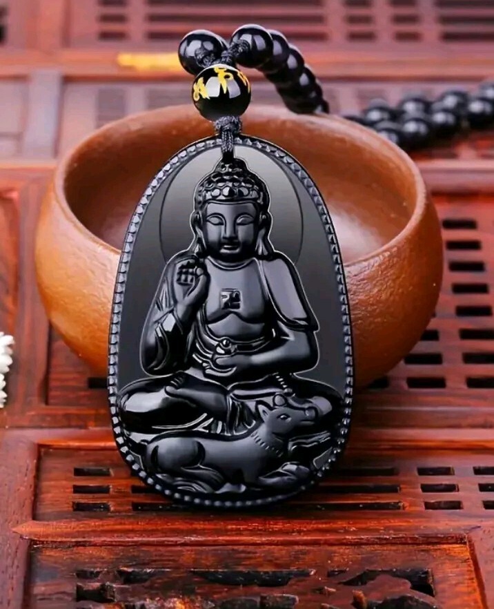 Collar Con Talismán Buda Amuleto De La Suerte Protección Hecho De Obsidiana