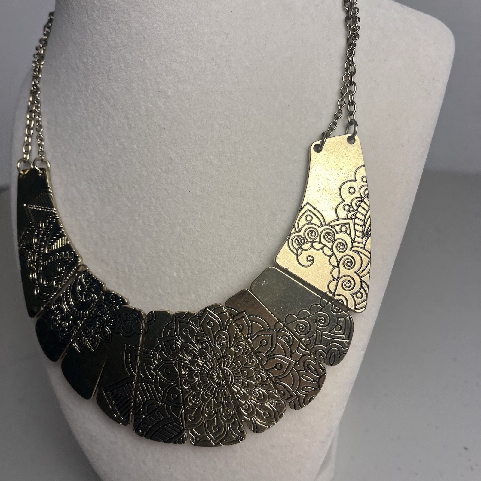 Gold Tone Bib Necklace Mandala Engraved Costume Jewelry Statement Adjustable 22″