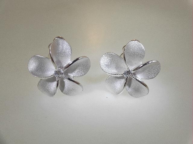 19mm Solid 925 Silver Hawaiian Matted Plumeria Flower White CZ Clip-on Earrings
