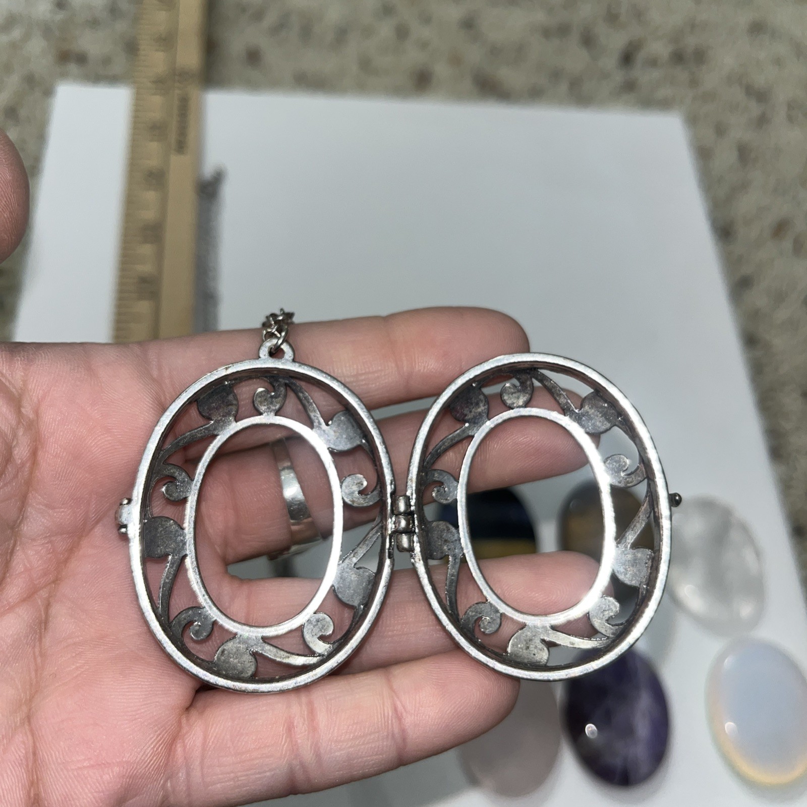Spiritual Pendant Necklace With Changeable Jewelry Stones
