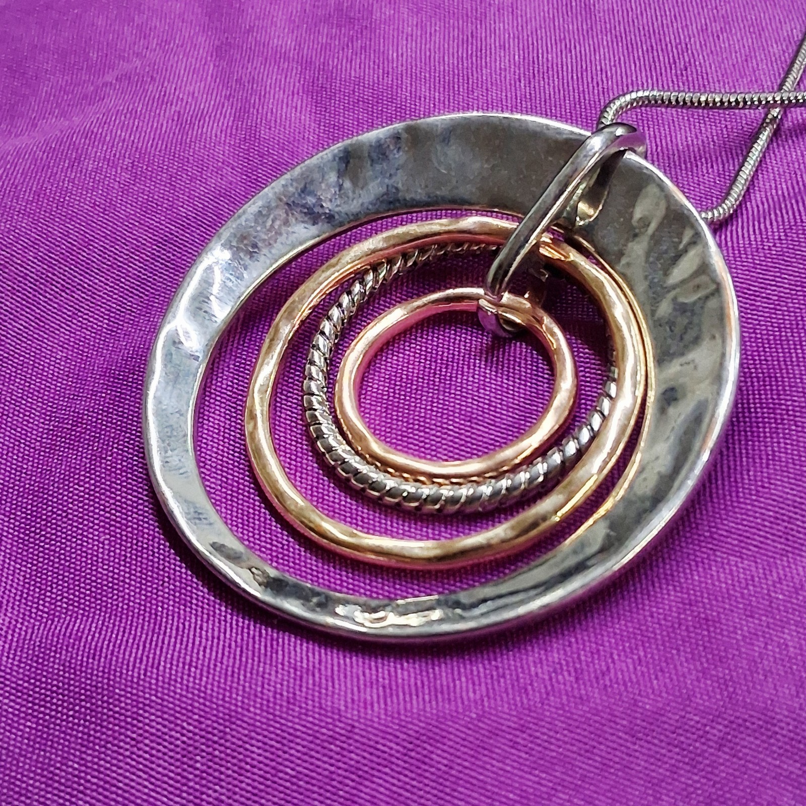 Polished Stainless Steel Textured Ring Hoop Pendant Snake Chain Necklace