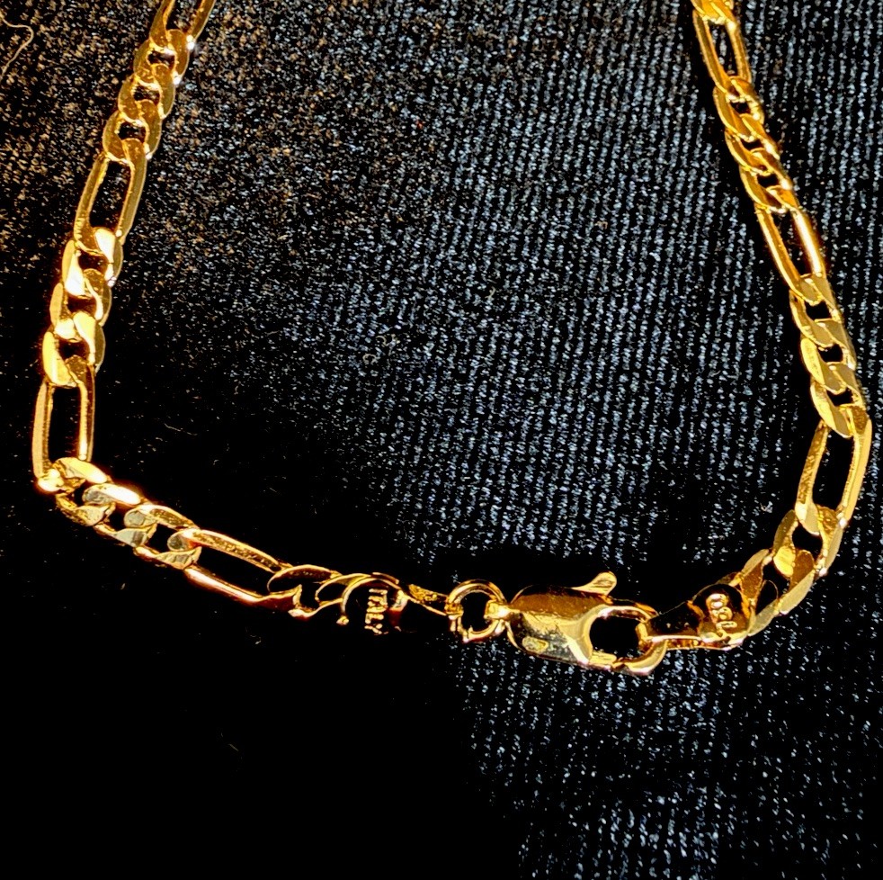 Italy 750 Gold stamped Figaro Link 20in 4MM Chain Necklace 18k gold filled