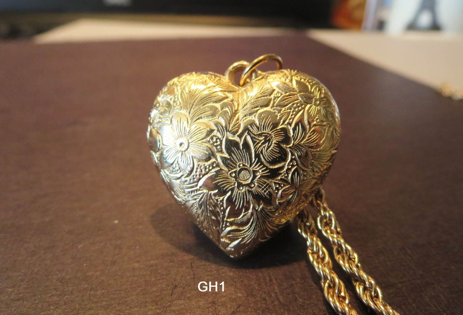 Heart Love Necklace, Valentine’s Day Gift, Gold Heart Necklace, Gift for Mom