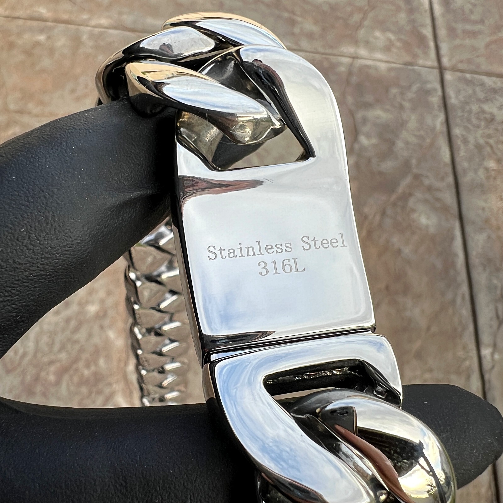 Mens Huge Cuban Link Chain 316L Stainless Steel Silver Necklace 25MM Thick 28″