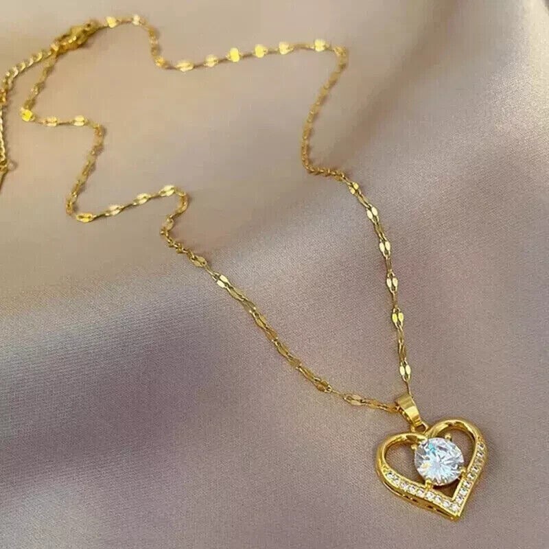Stunning Women’s Pendant 2Ct Round Cut Simulated Diamond 14K Yellow Gold Plated