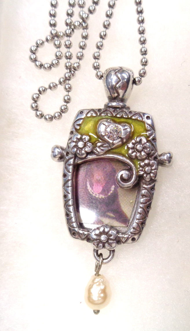 36″ BRIGHTON Enamel JOY HEART Photo Picture Frame Cameo Long Necklace BR50A0