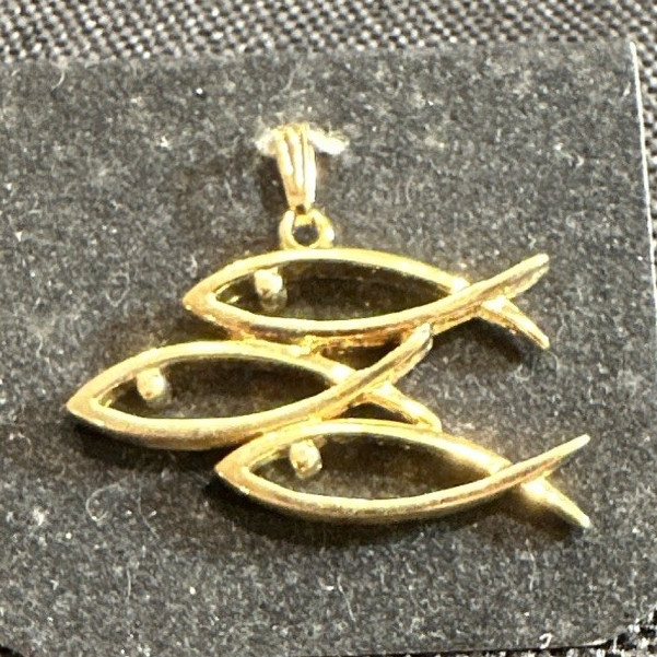 Sarah Coventry necklace without chain.