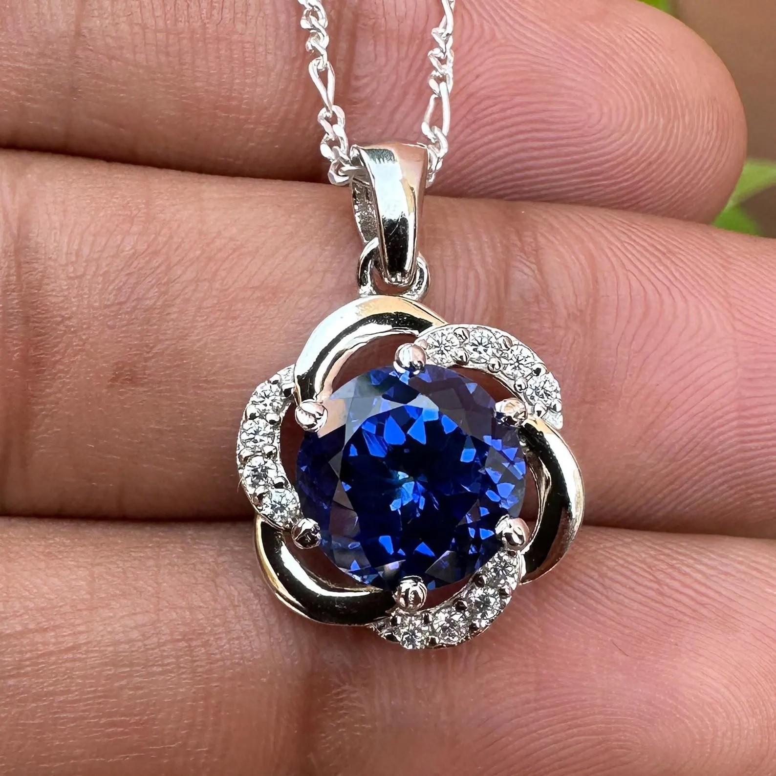20 Ct Natural Blue Sapphire Flower Halo Pendant 925 Silver Necklace with Chain