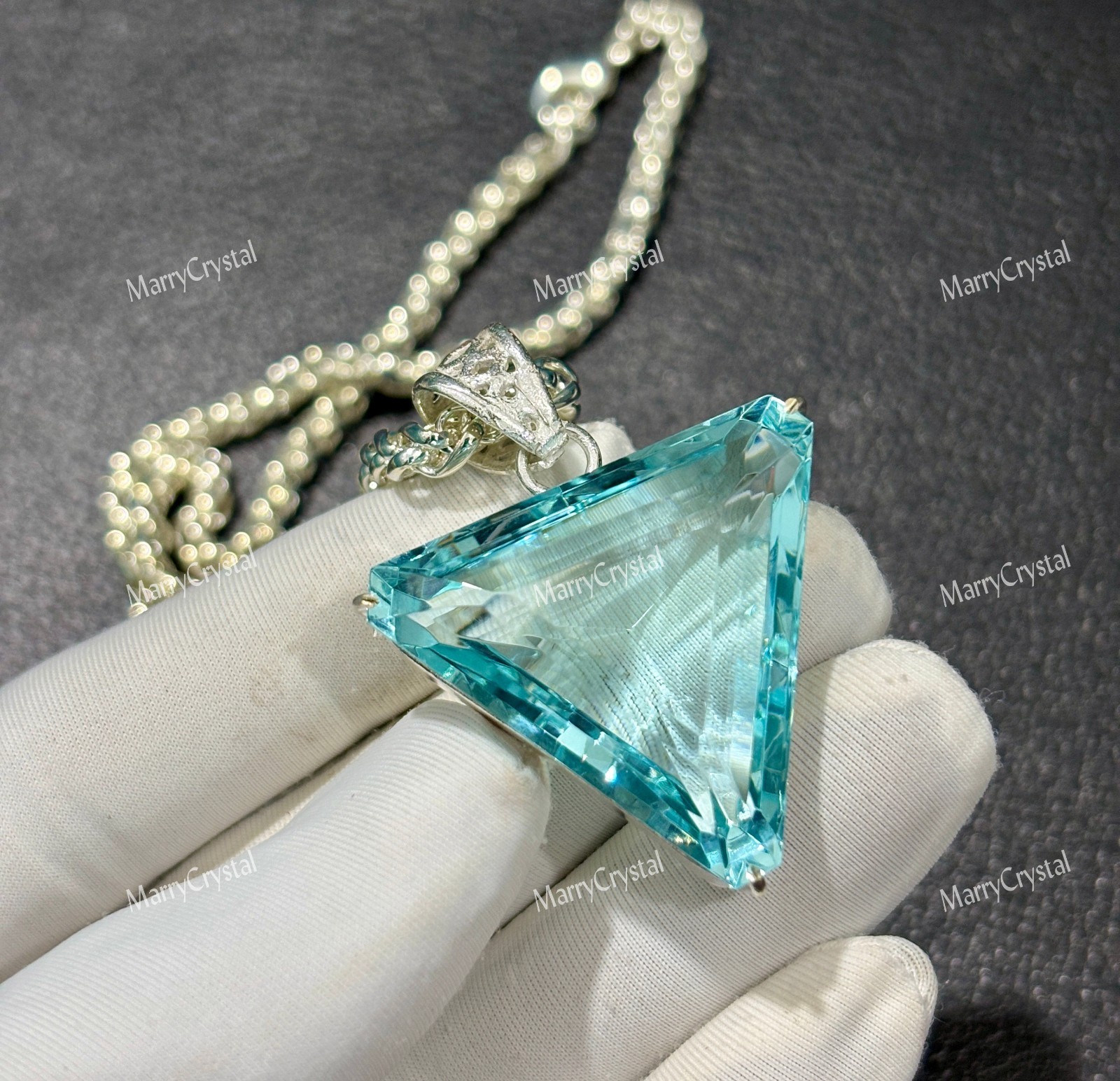 65+ Ct Trillion Cut Blue Aquamarine German Silver with 18″ Chain Loose Gemstone