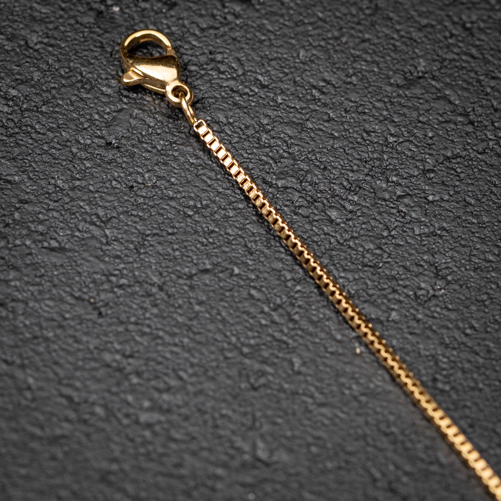 Women’s Gold Plated Stainless Steel 1.5mm 16,18,20 Inch Box Chain Necklace