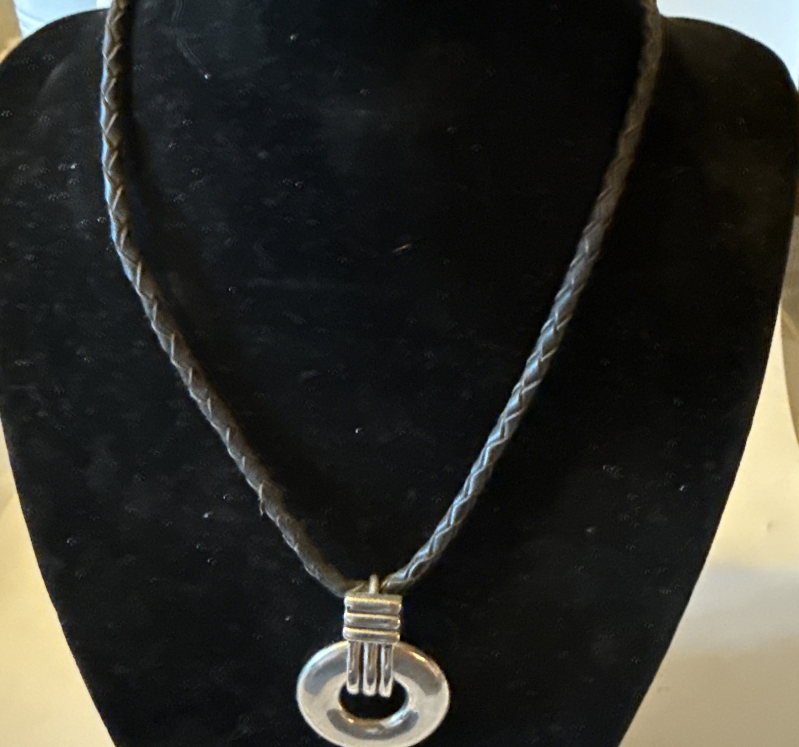 Lauren Ralph Lauren Black Leather 14 Inch Necklace Metal Disc Signed Toggle VGC
